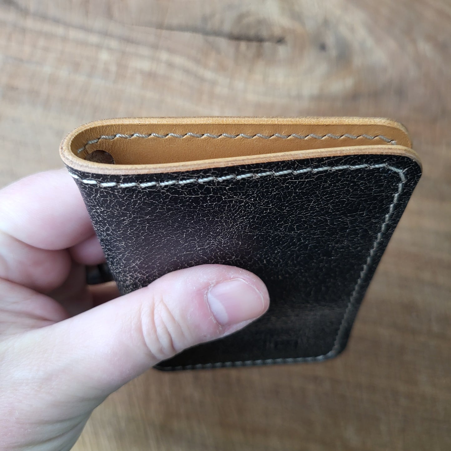 Vertical Curved Cross Card Wallet