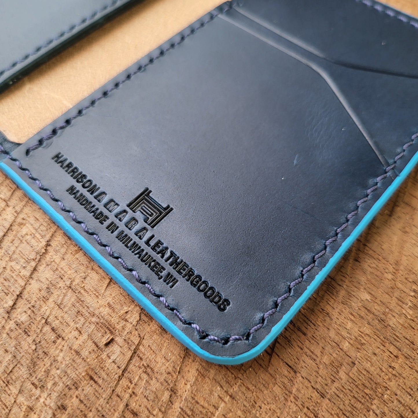 Vertical Curved Cross Card Wallet