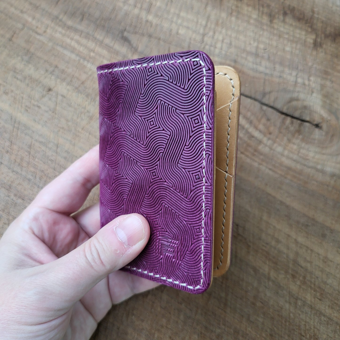 Vertical Curved Cross Card Wallet