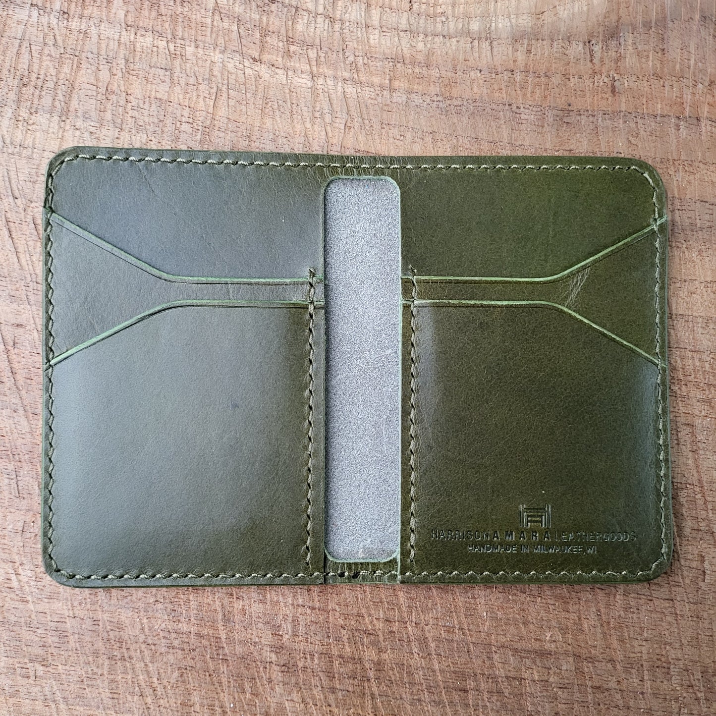 Vertical Curved Cross Card Wallet