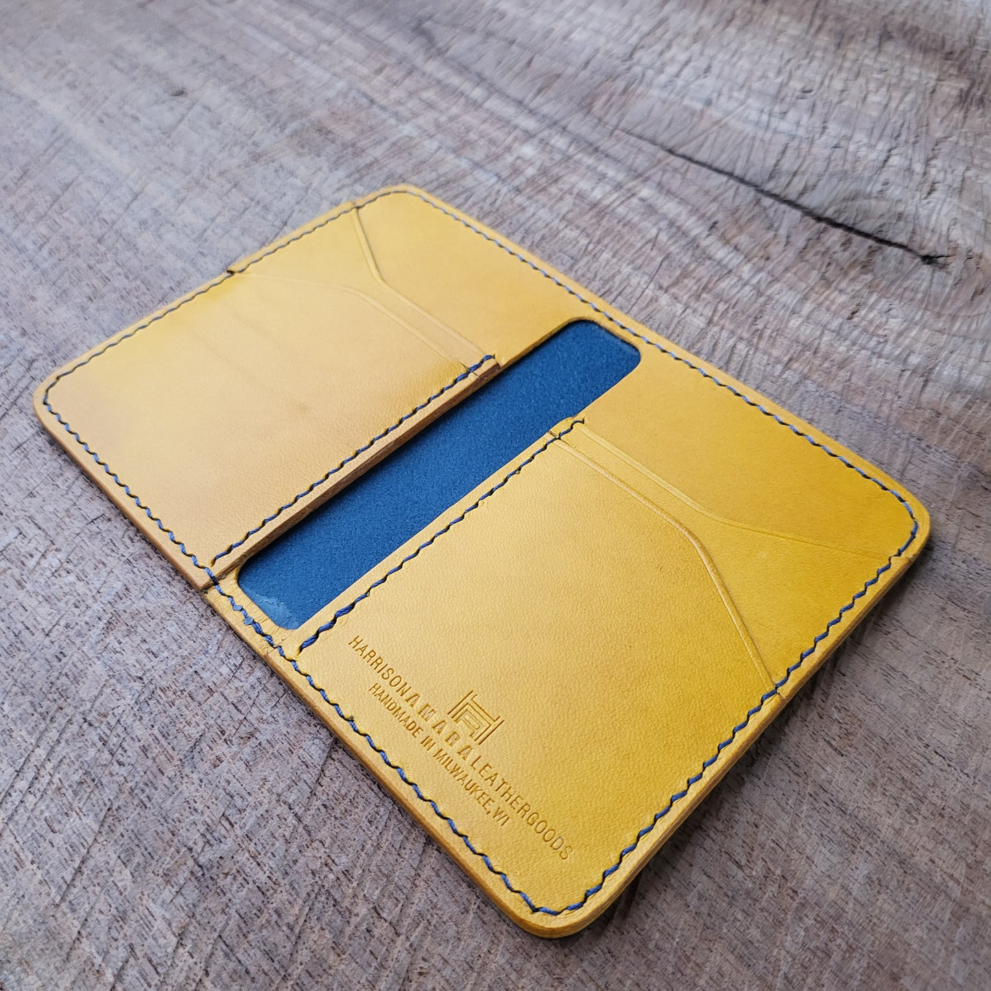 Vertical Curved Cross Card Wallet